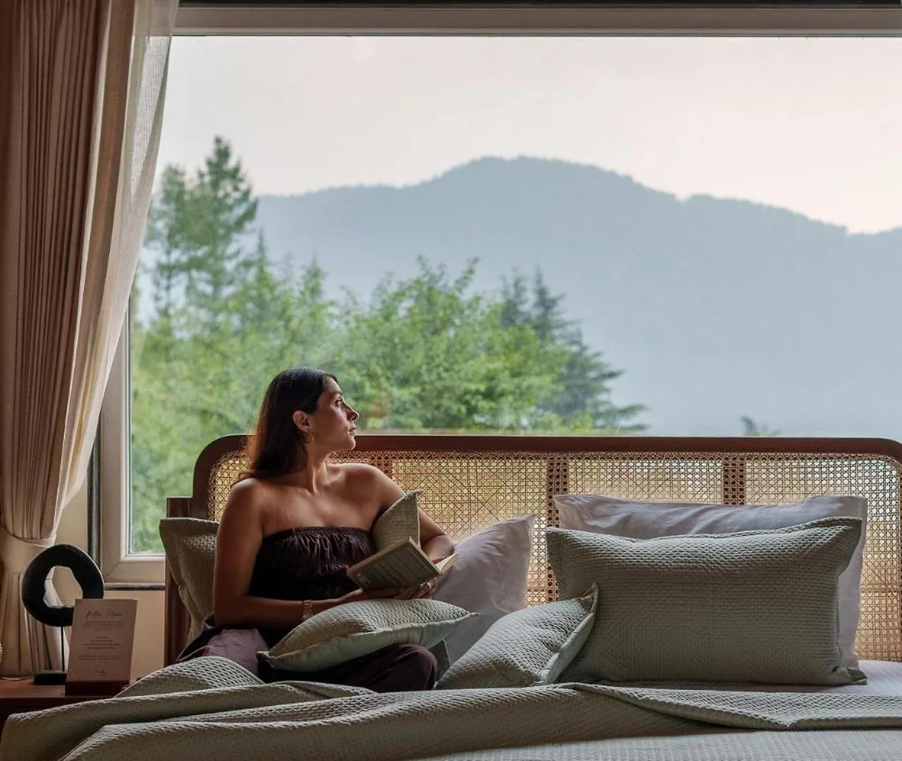 Stayvista At The Mohru Estate W Heated Pool Shimla Villa
