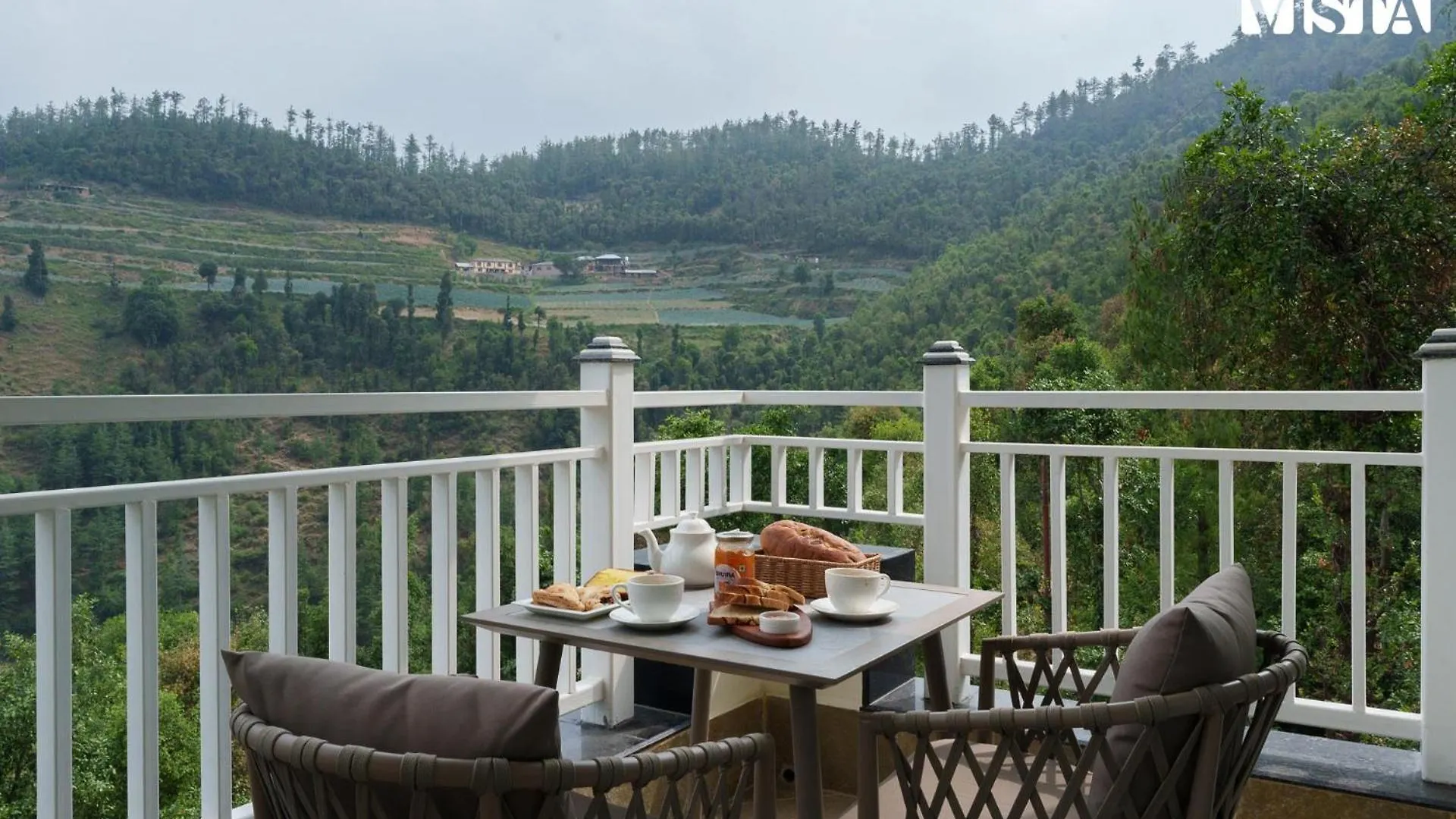 Stayvista At The Mohru Estate W Heated Pool Shimla Villa